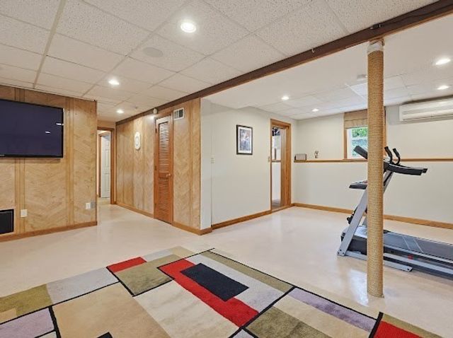 22 Legaski Ave, Stoughton, MA 02072