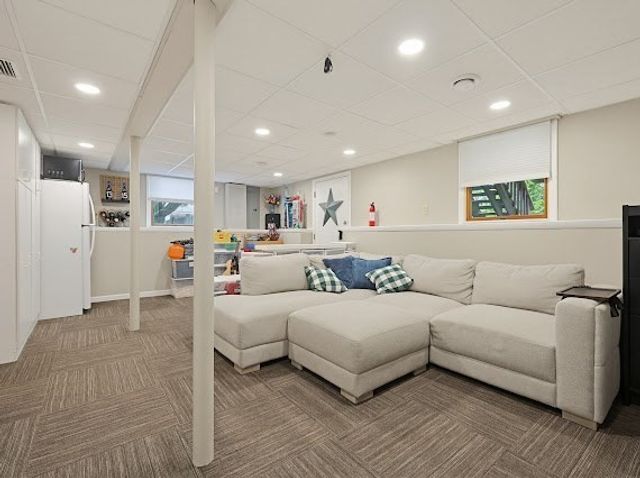 22 Legaski Ave, Stoughton, MA 02072