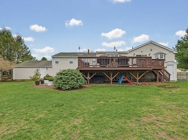22 Legaski Ave, Stoughton, MA 02072