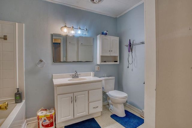 101 Simmons Drive, Clinton, SC 29325