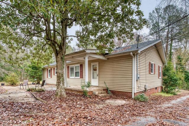 101 Simmons Drive, Clinton, SC 29325