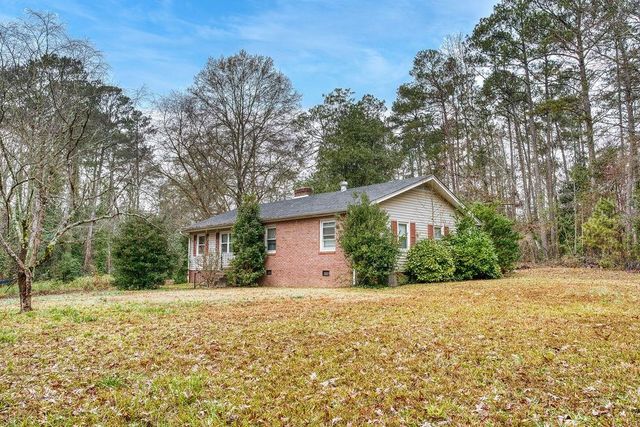 101 Simmons Drive, Clinton, SC 29325