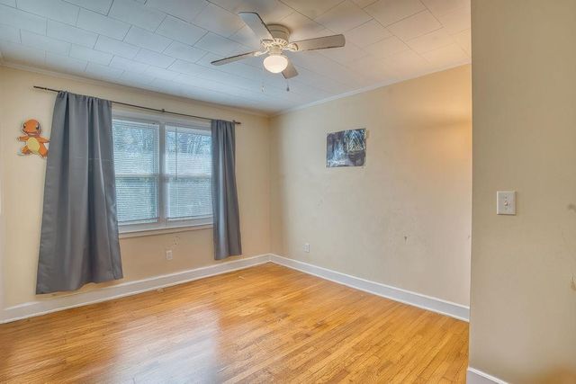 101 Simmons Drive, Clinton, SC 29325