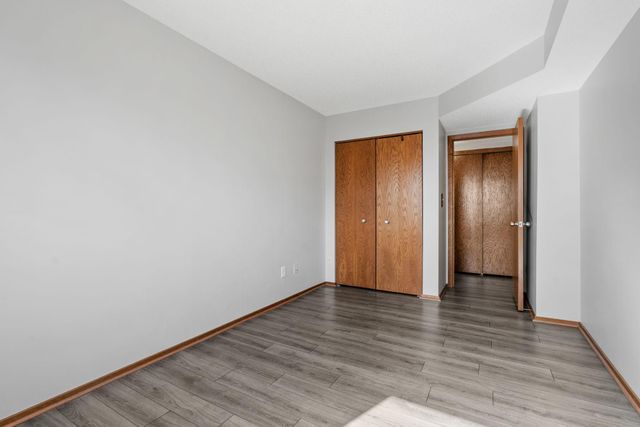 121 Washington Avenue S 702, Minneapolis, MN 55401