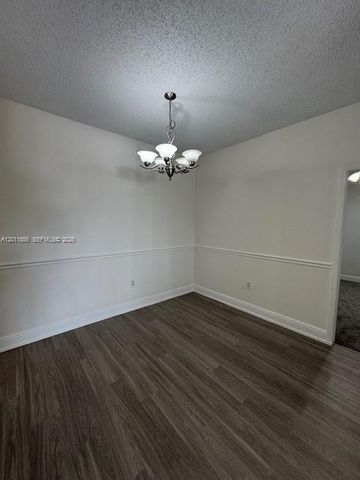2391 NW 96th Ter 19P, Pembroke Pines, FL 33024