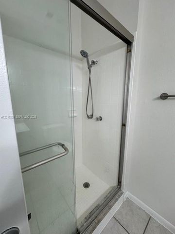 2391 NW 96th Ter 19P, Pembroke Pines, FL 33024