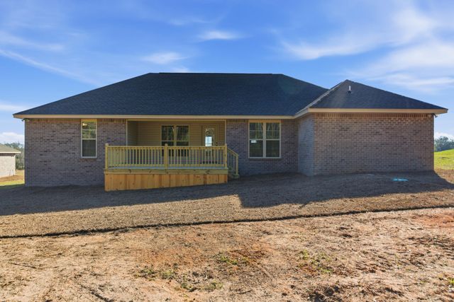76 Meadow Breeze Rd., Sumrall, MS 39482