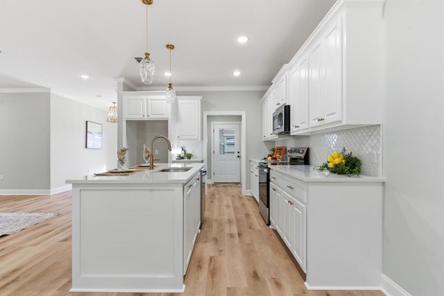 76 Meadow Breeze Rd., Sumrall, MS 39482