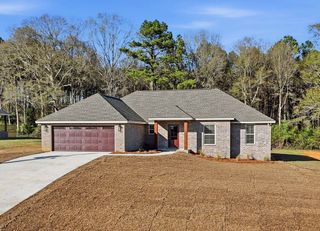 76 Meadow Breeze Rd., Sumrall, MS 39482