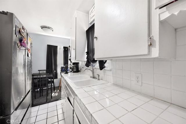 304 N. Susan St., Santa Ana, CA 92703