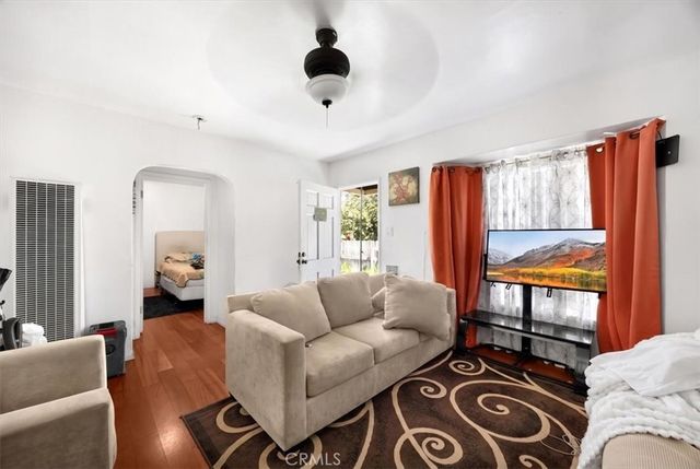 304 N. Susan St., Santa Ana, CA 92703
