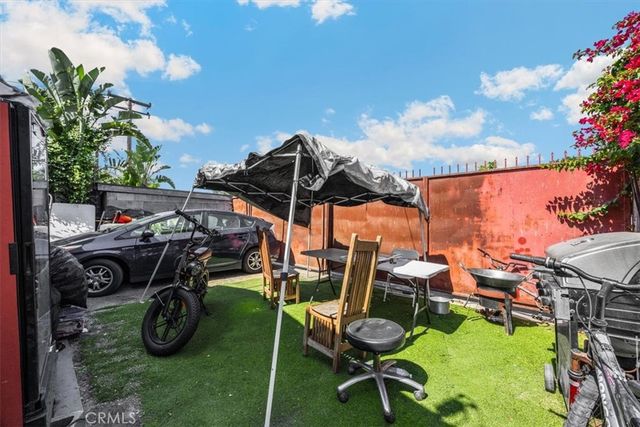 304 N. Susan St., Santa Ana, CA 92703