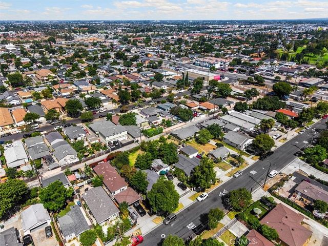 304 N. Susan St., Santa Ana, CA 92703