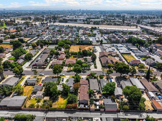 304 N. Susan St., Santa Ana, CA 92703