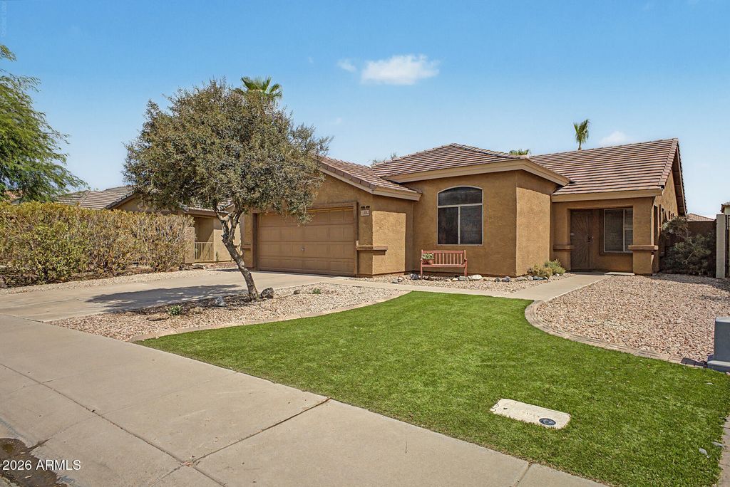 3312 E WILDHORSE Drive, Gilbert, AZ 85297 — photo 2