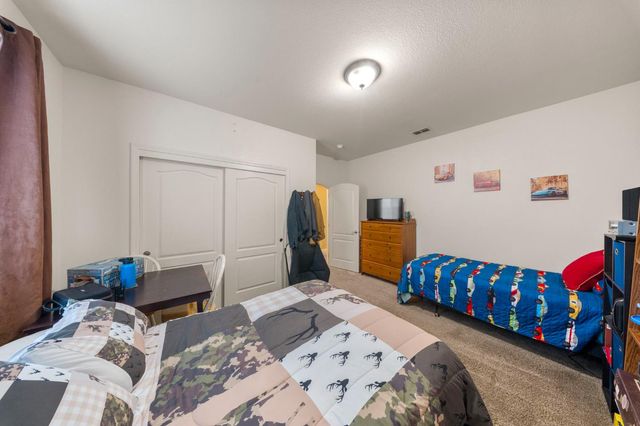 4021 Calais Ct, Modesto, CA 95356