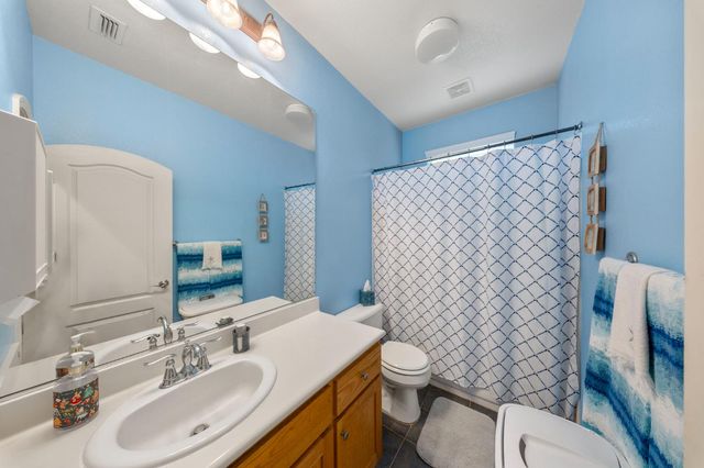 4021 Calais Ct, Modesto, CA 95356