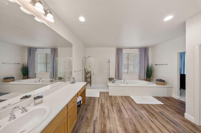 4021 Calais Ct, Modesto, CA 95356