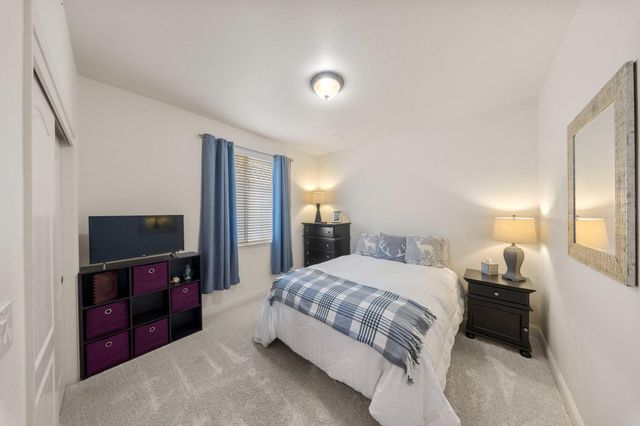 4021 Calais Ct, Modesto, CA 95356