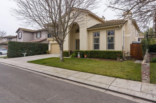 4021 Calais Ct, Modesto, CA 95356