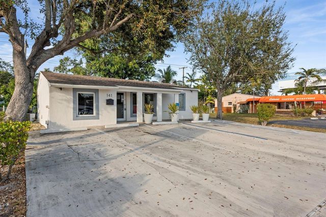 141 E Commercial Boulevard, Oakland Park, FL 33334