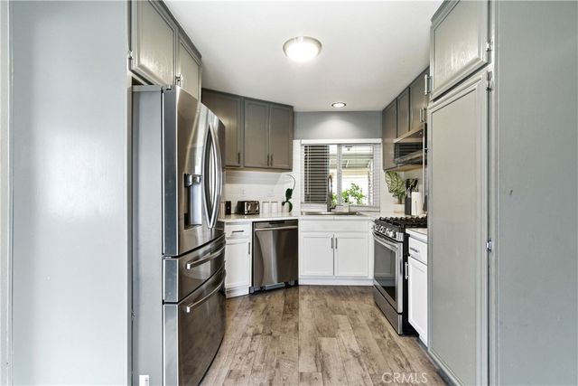 2536 Slew Of Gold Court, Perris, CA 92571