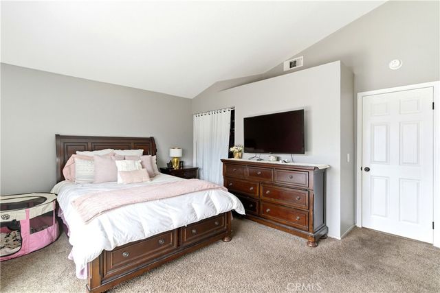 2536 Slew Of Gold Court, Perris, CA 92571