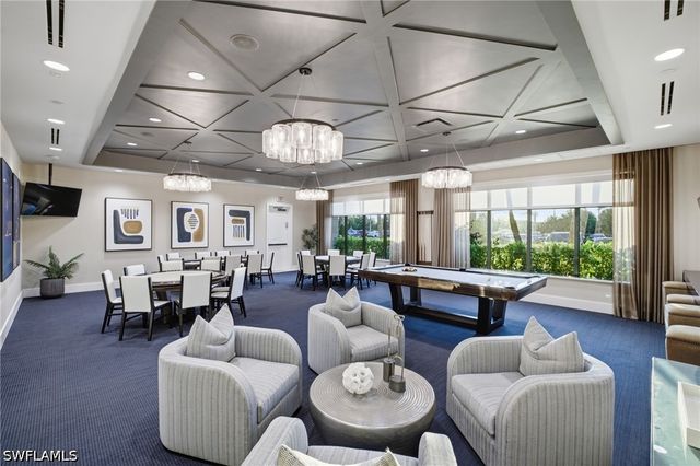 12448 Violet LN, Naples, FL 34120