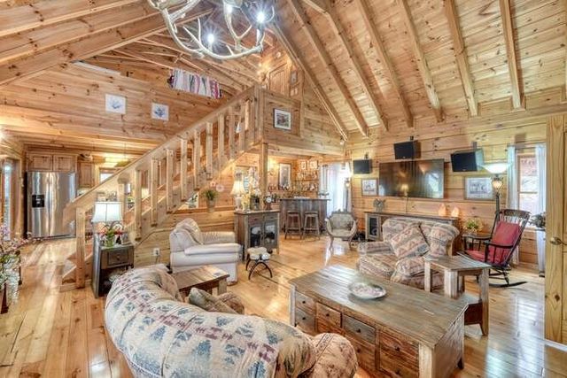 77 Bryant Cove Road, Blairsville, GA 30512