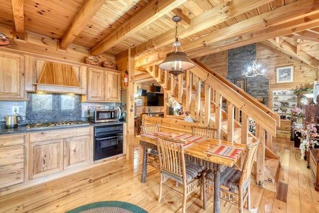 77 Bryant Cove Road, Blairsville, GA 30512