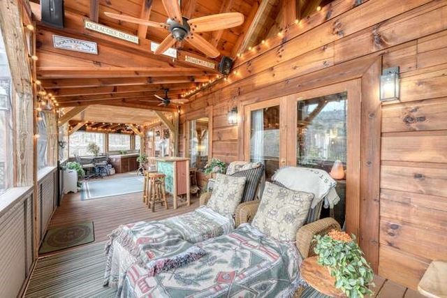 77 Bryant Cove Road, Blairsville, GA 30512