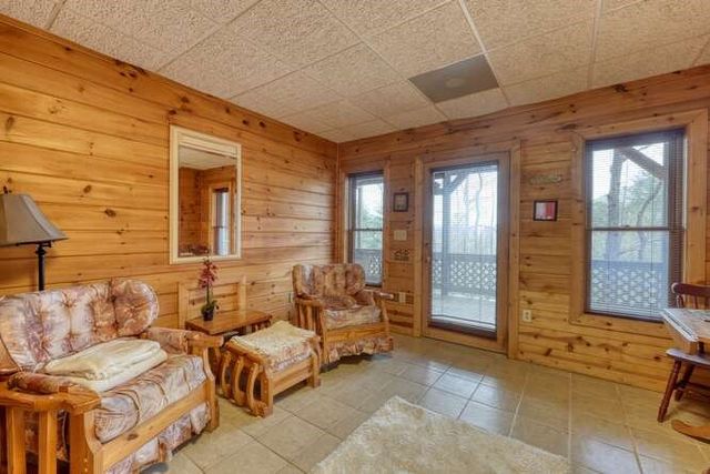 77 Bryant Cove Road, Blairsville, GA 30512