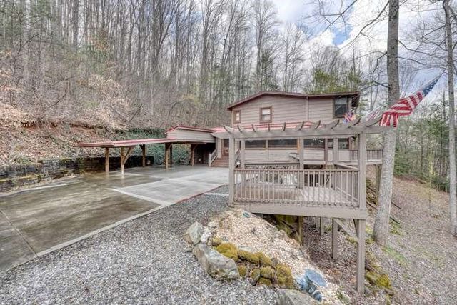 77 Bryant Cove Road, Blairsville, GA 30512