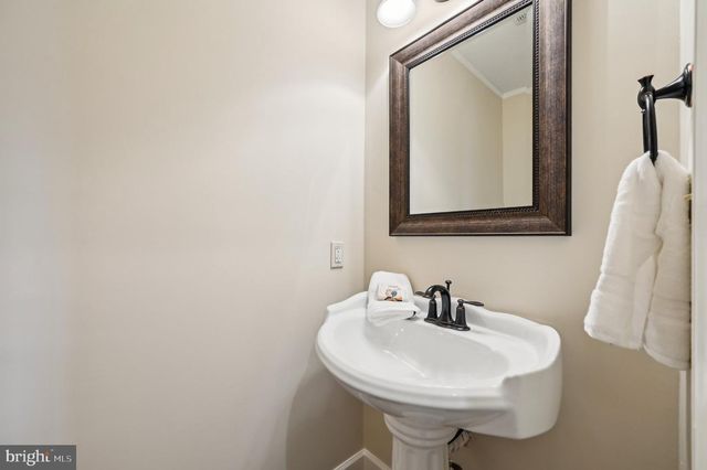 200 POTOMAC CT, Sykesville, MD 21784