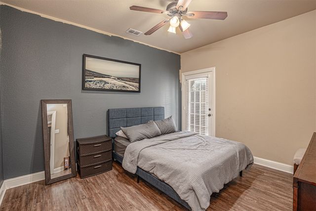 3101 Knightsbridge Lane, Garland, TX 75043