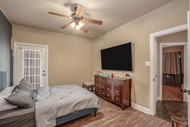 3101 Knightsbridge Lane, Garland, TX 75043