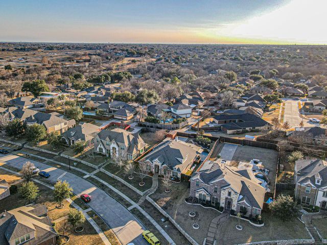 3101 Knightsbridge Lane, Garland, TX 75043