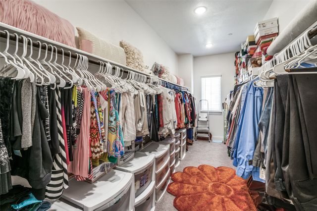 1560 Windermere Way, Farmers Branch, TX 75234
