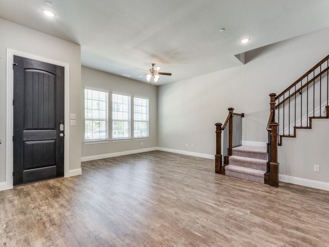 1560 Windermere Way, Farmers Branch, TX 75234