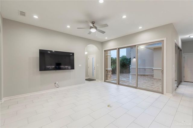 2110 Seagull Lane, Mission, TX 78572