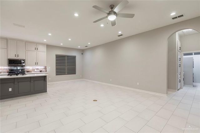 2110 Seagull Lane, Mission, TX 78572