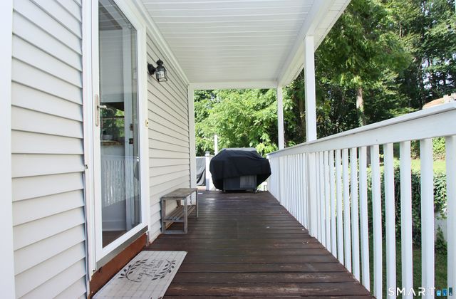 75 Coppola Terrace, Derby, CT 06418