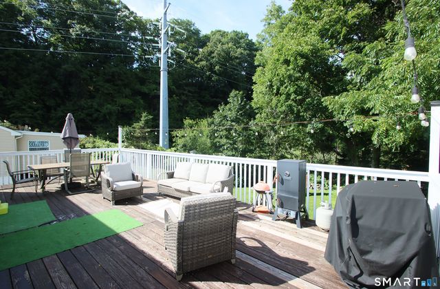 75 Coppola Terrace, Derby, CT 06418