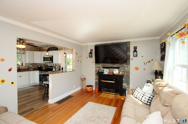 75 Coppola Terrace, Derby, CT 06418