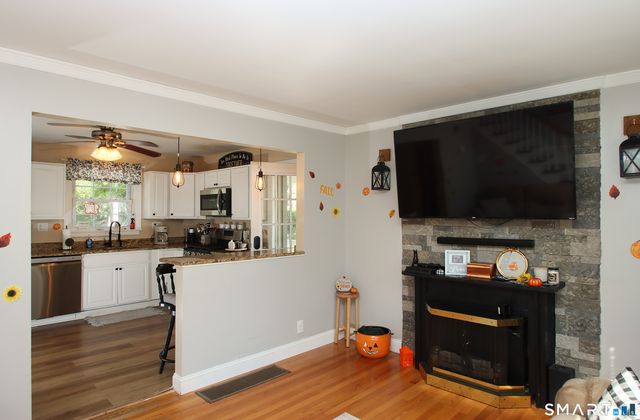 75 Coppola Terrace, Derby, CT 06418
