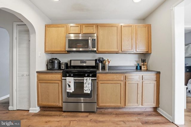 1408 WALL AVE, Burlington, NJ 08016