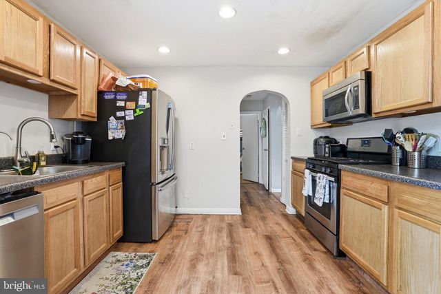 1408 WALL AVE, Burlington, NJ 08016