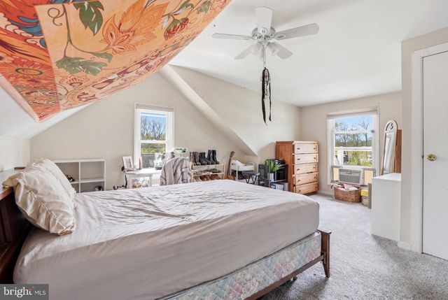 1408 WALL AVE, Burlington, NJ 08016