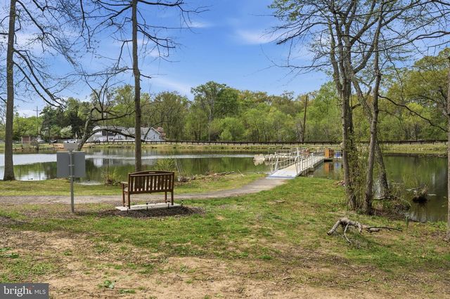 1408 WALL AVE, Burlington, NJ 08016