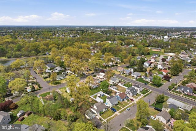 1408 WALL AVE, Burlington, NJ 08016